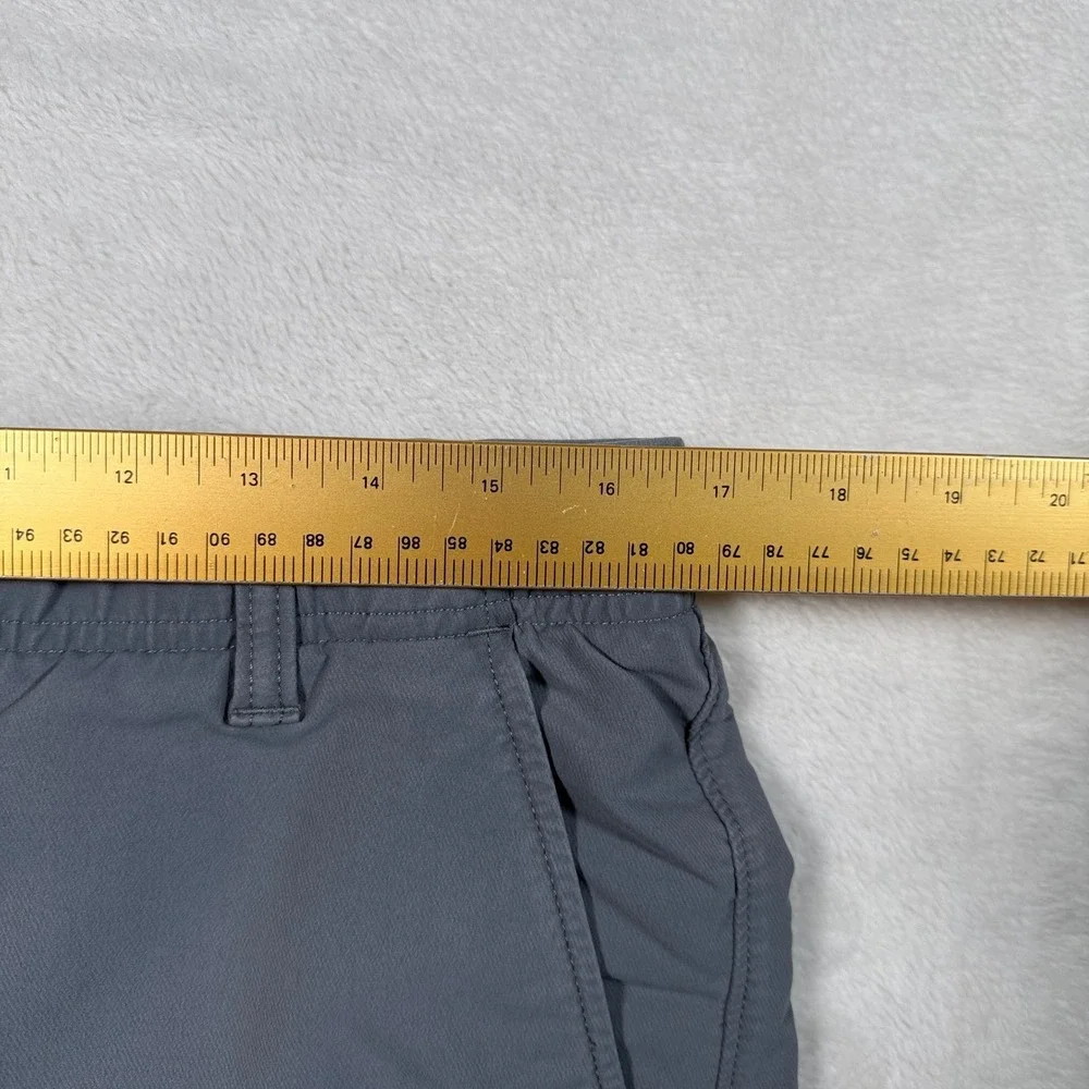 Under Armour Men's Gray Flat Front Straight Leg Chino‎ Golf Pants Size 36x32